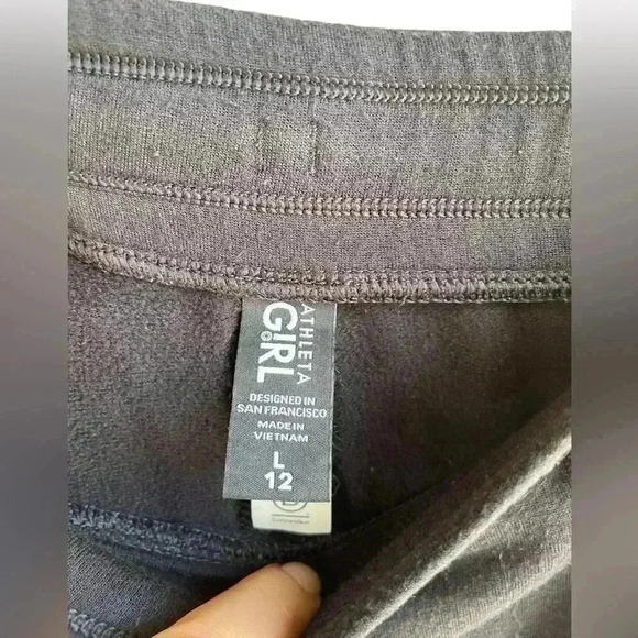 ATHLETA GIRL jogger lightweight black sz 12 zip pockets adjustable waist used - Picture 3 of 5